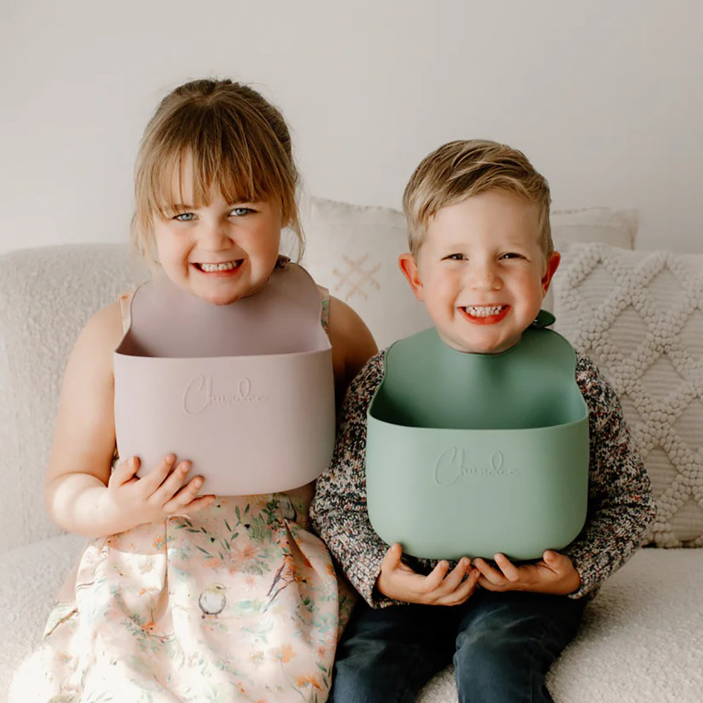 The Chundee - Vomit Bucket Bib For Kids