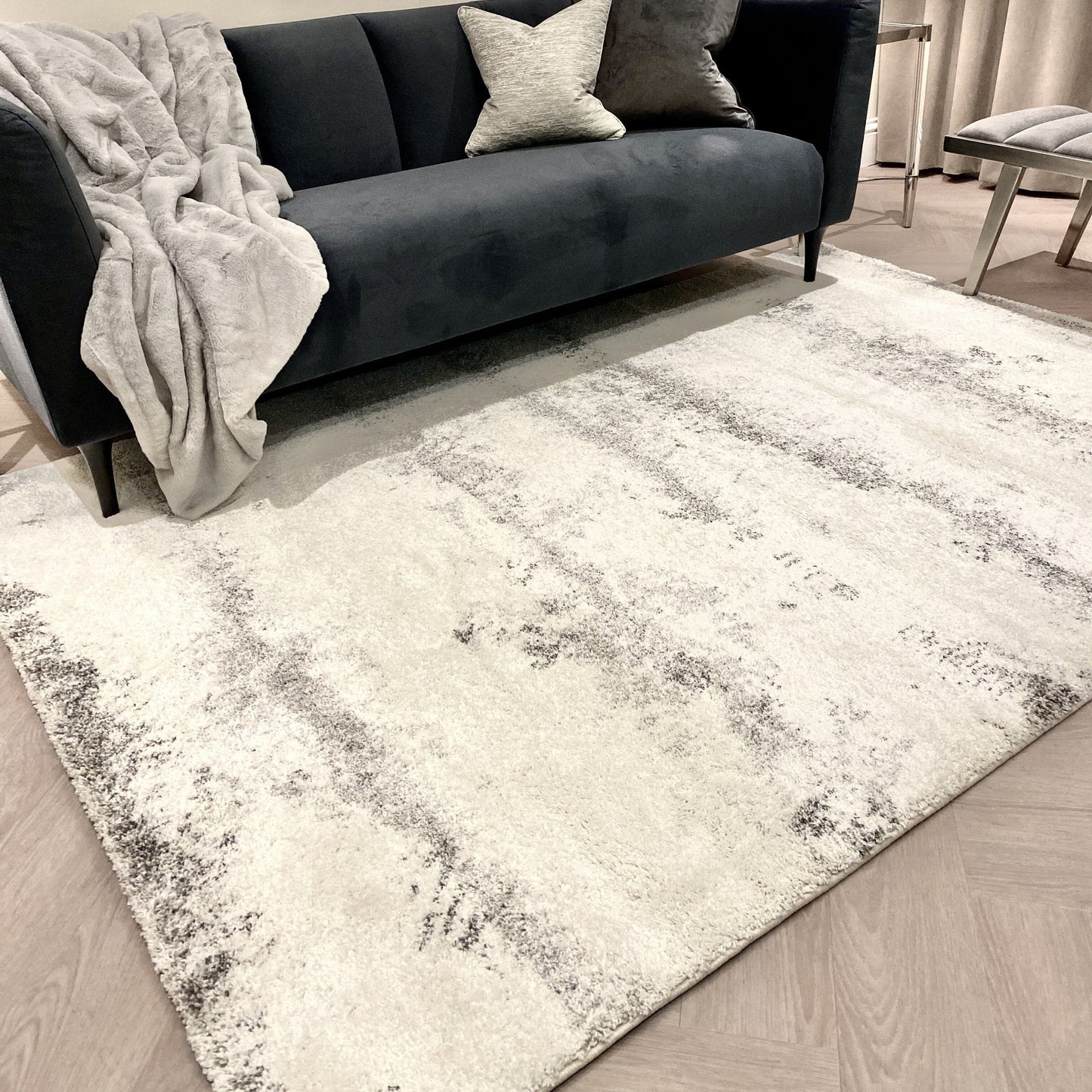 In Stock - Dionne Cream & Grey Rug - 200 x 290cm
