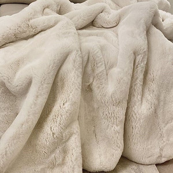 Lili Extra Thick Faux Fur Cream Throw