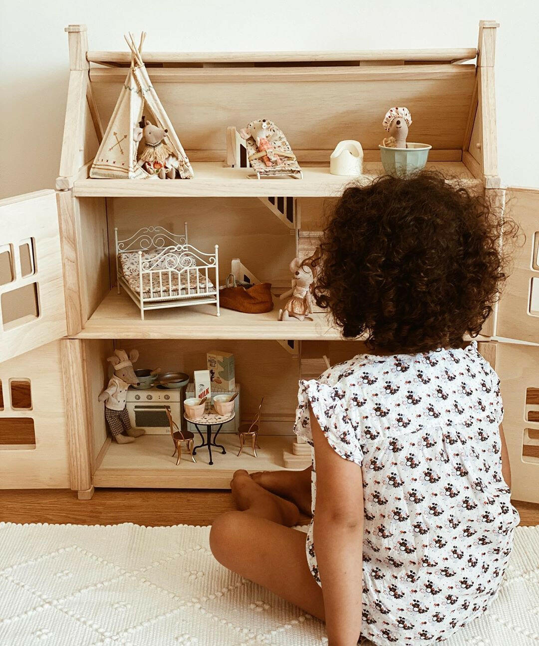Plan Toys Victorian Dollhouse