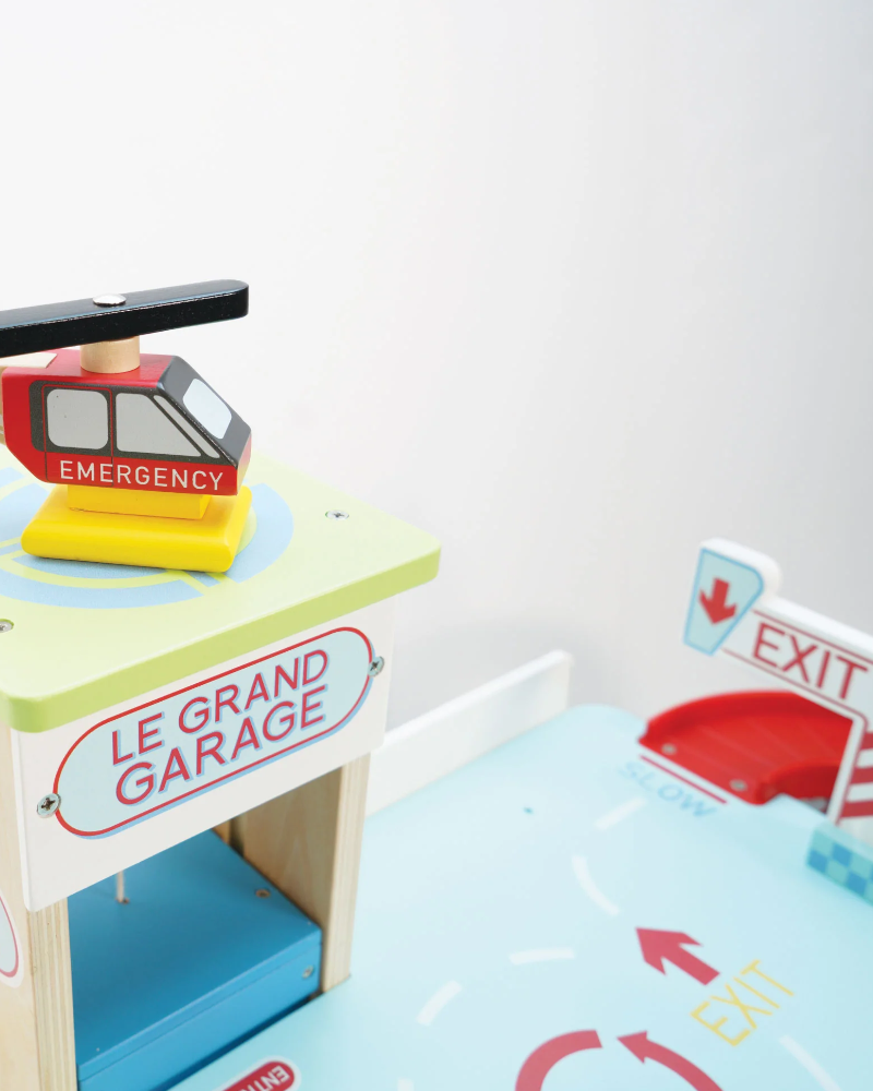 Le Toy Van Le Grand Garage