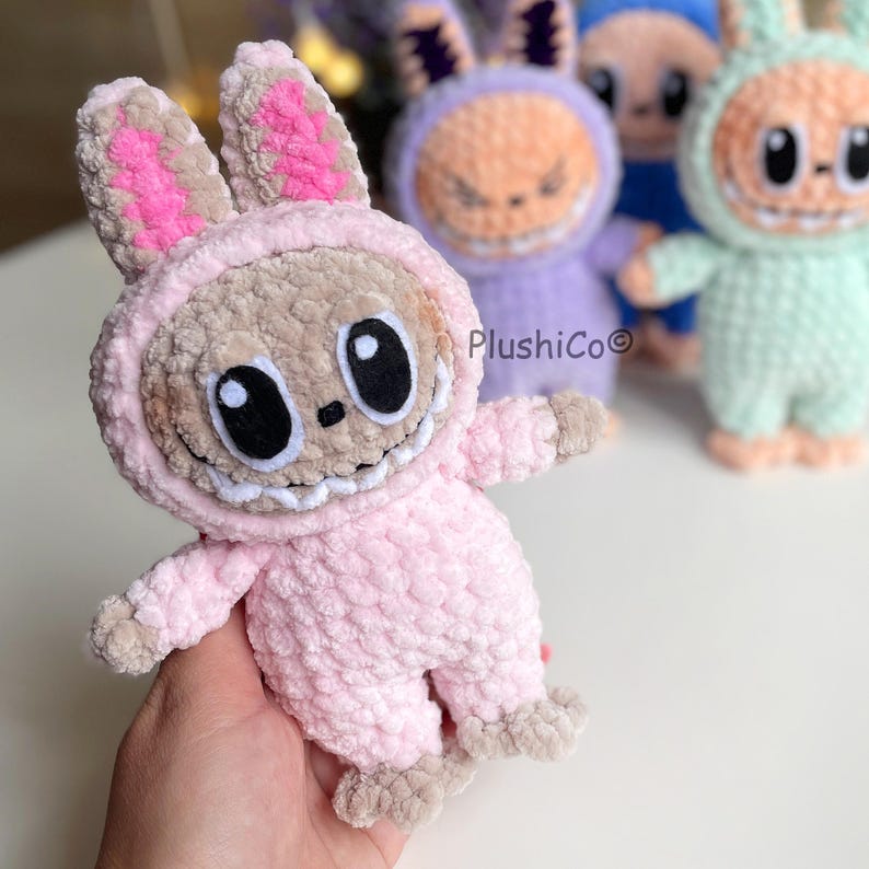 Smiling Bunny CROCHET PATTERN