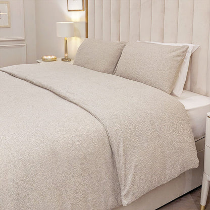 Keoni Greige Boucle Duvet Cover Set